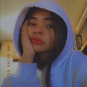 Meet your Posher, Yulissa